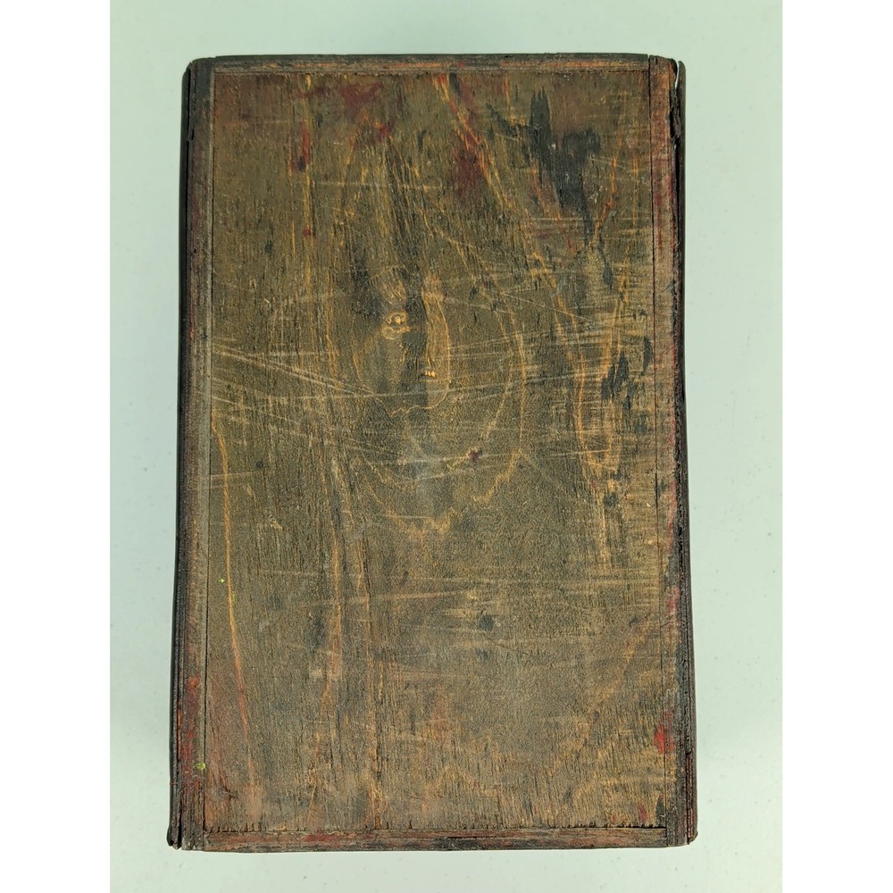 Wood‎ & Faux Leather Treasure Chest Trinket Box Halloween Prop - Picture 5 of 6
